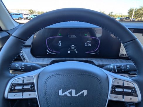 New 2025 Kia Telluride EX image 35