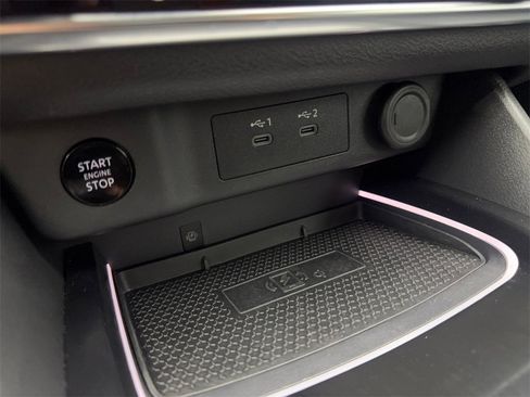 Used 2024 Nissan Rogue SL image 68