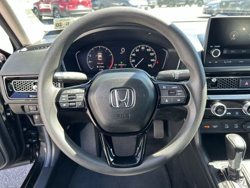 Used 2025 Honda Civic LX image 18