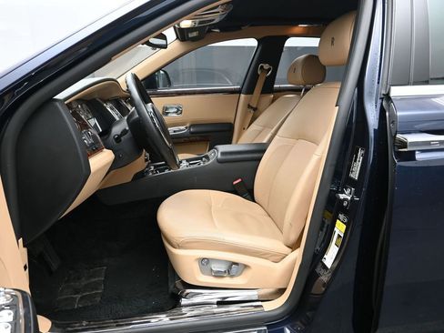 Used 2013 Rolls-Royce Ghost image 5