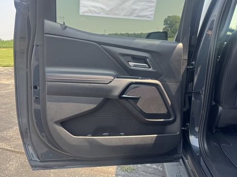 New 2025 Chevrolet Silverado EV LT image 14