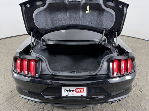 Used 2020 Ford Mustang Bullitt RWD image 7