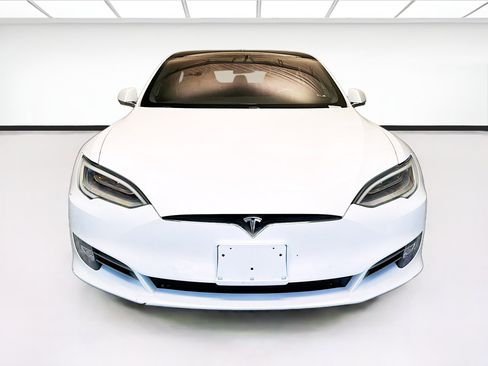 Used 2021 Tesla Model S Long Range AWD/4WD image 2