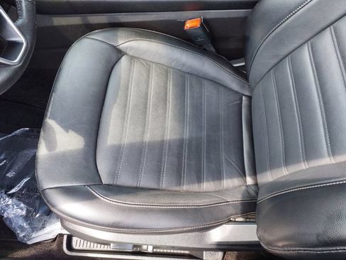 Used 2017 Ford Edge SEL w/ Equipment Group 201A FWD image 9