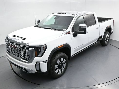 Used 2026 GMC Sierra 3500 Denali w/ Denali Reserve Package AWD/4WD image 39