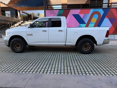 Used 2018 RAM 1500 Classic SLT image 7