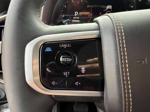 Used 2026 Nissan Armada Platinum Reserve AWD/4WD image 19