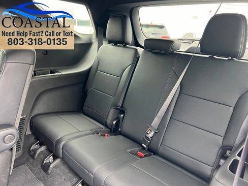 Used 2026 Chevrolet Traverse LT FWD image 14