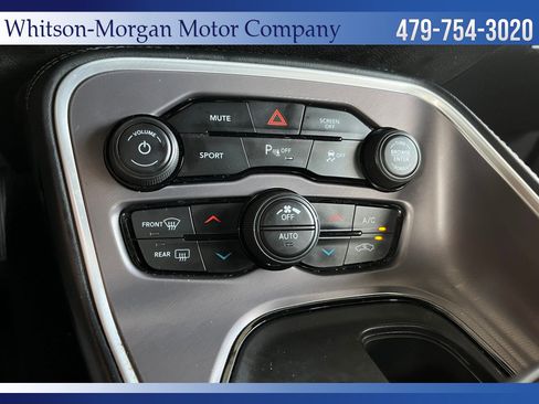 Used 2022 Dodge Challenger R/T image 27