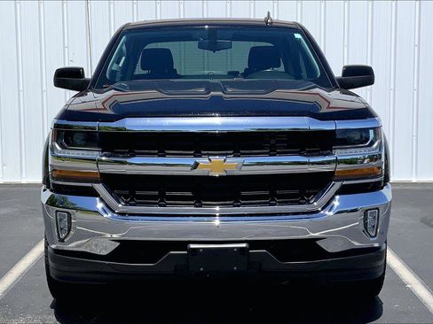 Used 2018 Chevrolet Silverado 1500 LT w/ All Star Edition AWD/4WD image 3