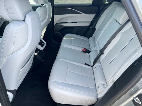 Certified 2024 Cadillac Lyriq Luxury AWD/4WD image 26