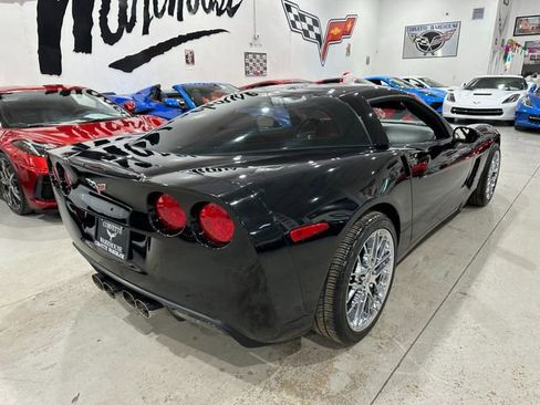 Used 2011 Chevrolet Corvette Coupe w/ Preferred Equipment Group image 8