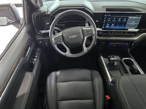 Used 2024 Chevrolet Silverado 1500 LT Trail Boss w/ Convenience Package II image 24