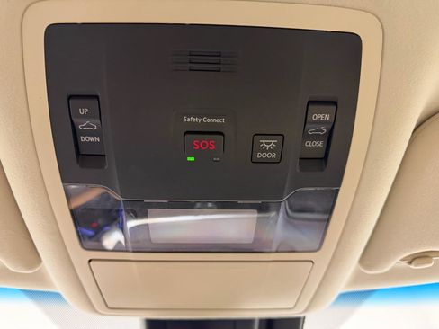 Used 2018 Lexus RX 350 FWD w/ Premium Package image 29