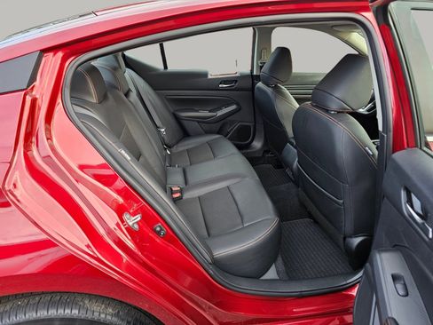 Used 2022 Nissan Altima 2.5 SR image 23