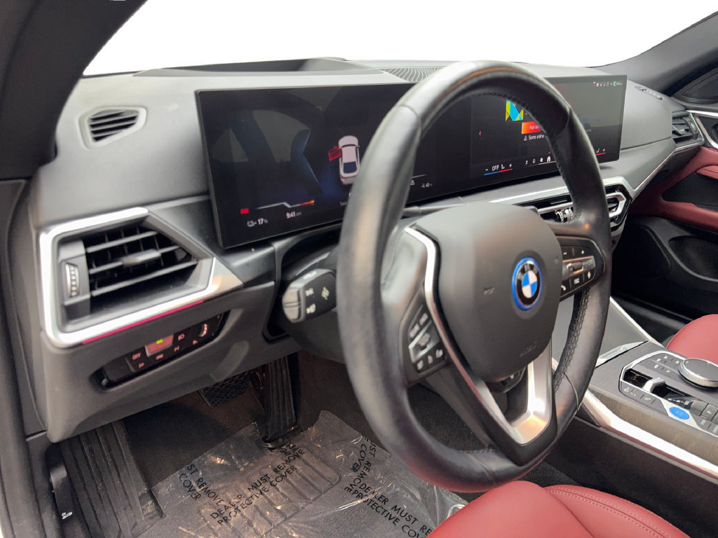 Used 2024 BMW i4 eDrive40 w/ Premium Package RWD image 52