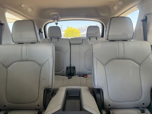Used 2023 Honda Pilot Elite image 20