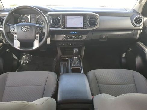 Used 2022 Toyota Tacoma SR5 image 15