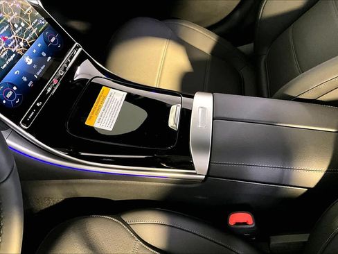 New 2026 Mercedes-Benz C 300 4MATIC Sedan image 10
