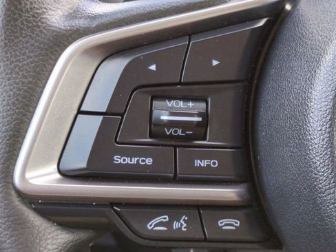 Used 2023 Subaru Forester Limited image 26