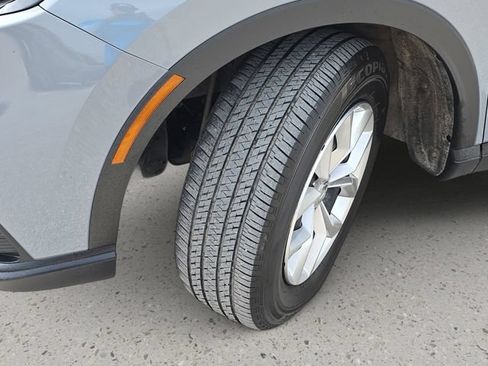 Used 2025 Honda CR-V LX image 30