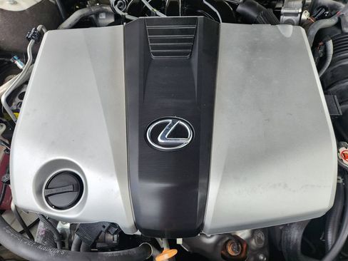 Used 2019 Lexus ES 350 Ultra Luxury w/ Accessory Package 2 FWD image 32