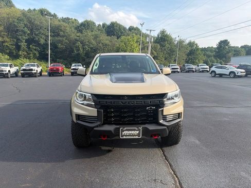 Used 2022 Chevrolet Colorado ZR2 AWD/4WD image 3