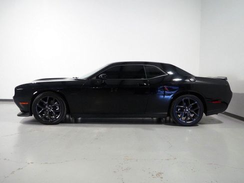 Used 2023 Dodge Challenger R/T w/ Blacktop Package RWD image 9