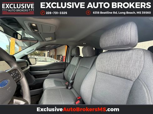 Used 2021 Ford F150 XLT w/ Trailer Tow Package image 8