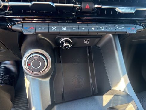 Used 2024 Alfa Romeo Tonale Ti image 22