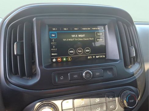 Used 2019 Chevrolet Colorado W/T w/ Custom Special Edition AWD/4WD image 21
