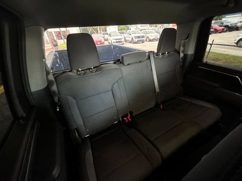 Used 2025 Chevrolet Silverado 2500 LT w/ Convenience Package AWD/4WD image 33