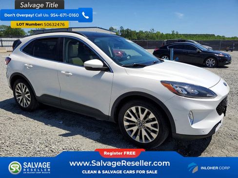 Used 2020 Ford Escape Titanium FWD image 5