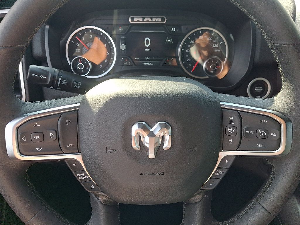Used 2025 RAM 1500 Big Horn AWD/4WD image 22