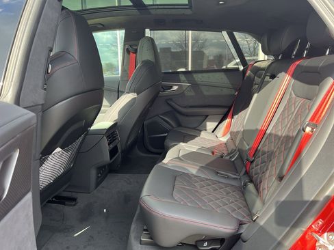 New 2025 Audi SQ8 Prestige image 21