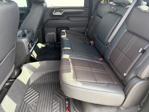 Used 2026 Chevrolet Silverado 2500 High Country w/ High Country Premium Package AWD/4WD image 24