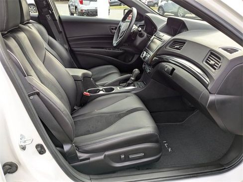 Used 2021 Acura ILX image 39