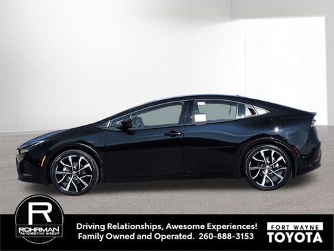 New 2026 Toyota Prius Plug-In Hybrid image 8