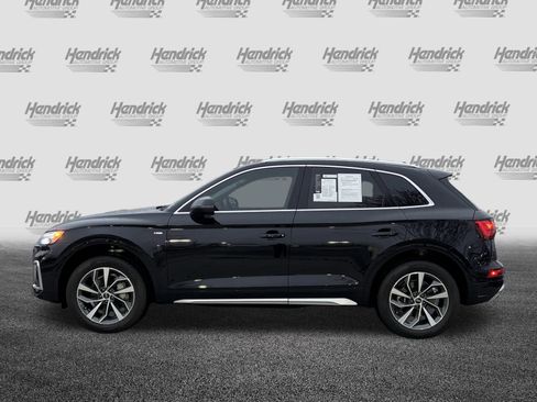 Used 2023 Audi Q5 2.0T Prestige w/ Prestige Package image 7