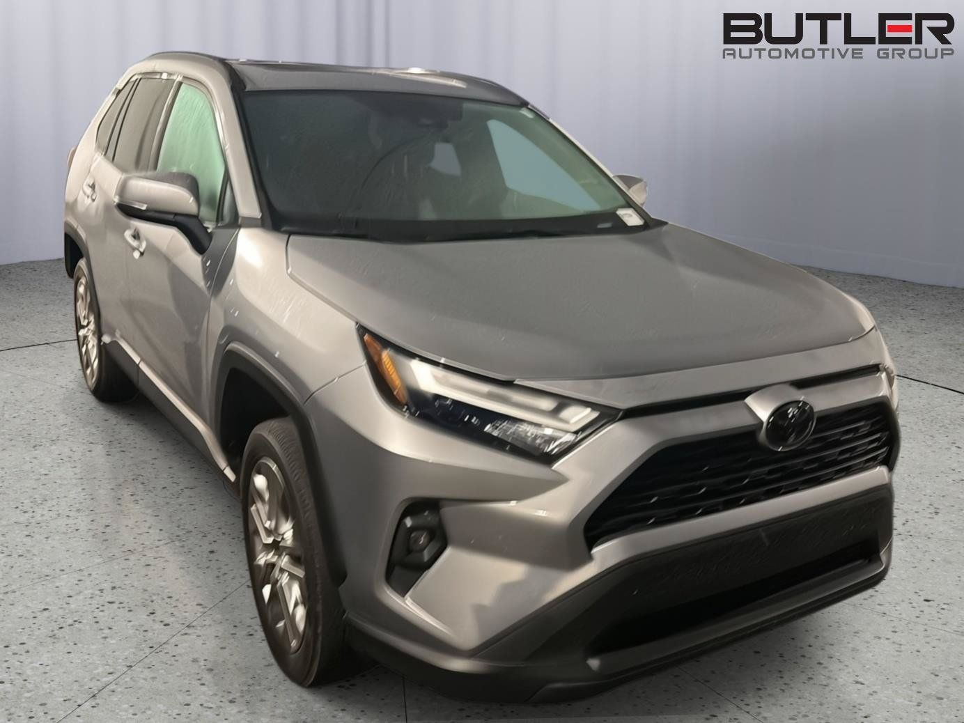 Certified 2023 Toyota RAV4 XLE Premium FWD image 4