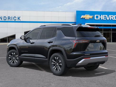 New 2026 Chevrolet Equinox LT image 3