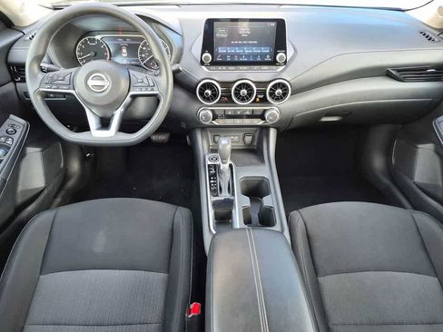Used 2025 Nissan Sentra SV FWD image 15