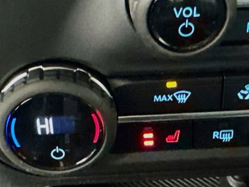 New 2025 Ford Bronco Heritage Edition image 23