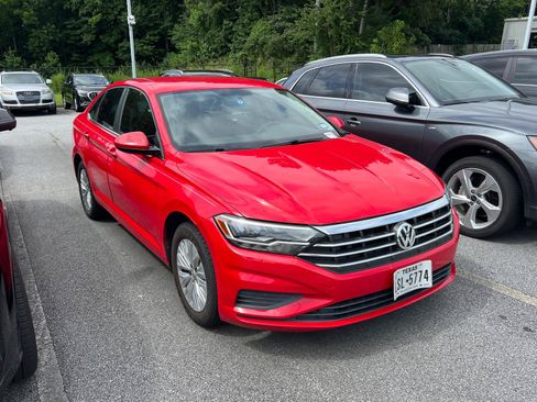Used 2019 Volkswagen Jetta S FWD image 3