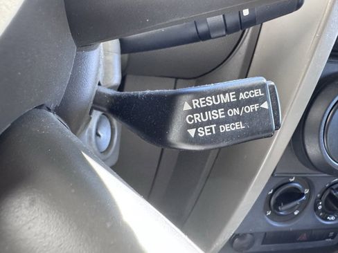 Used 2007 Jeep Wrangler Unlimited Sahara image 10