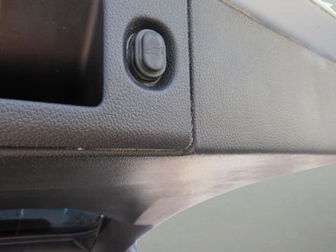 Used 2018 GMC Yukon SLT w/ Open Road Package image 44