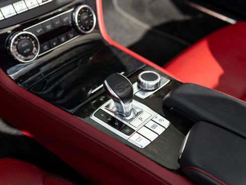 Used 2019 Mercedes-Benz SL 550 image 30