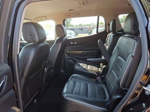 Used 2019 GMC Acadia Denali AWD/4WD image 11