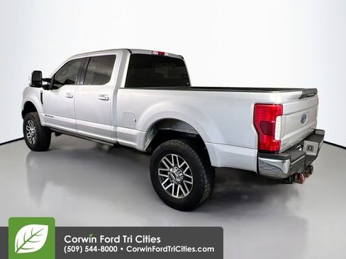 Used 2019 Ford F350 Lariat w/ Lariat Ultimate Package image 11