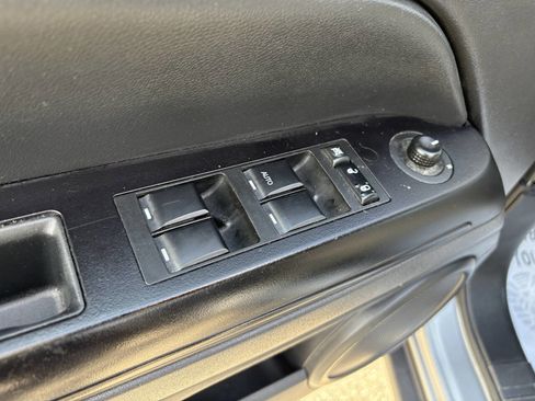 Used 2015 Jeep Patriot Sport w/ Power Value Group AWD/4WD image 27